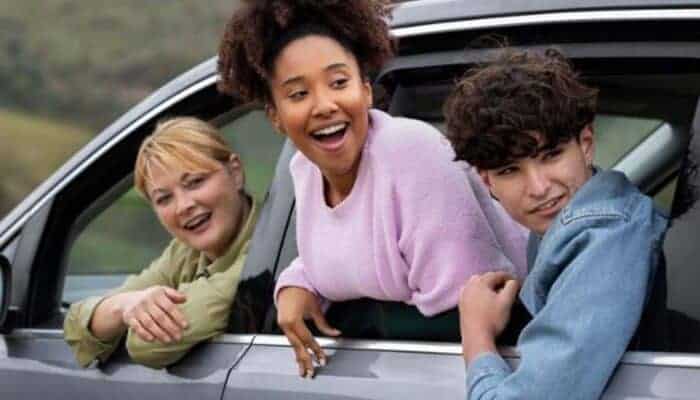 family travel: exploring the city with kids in a limo