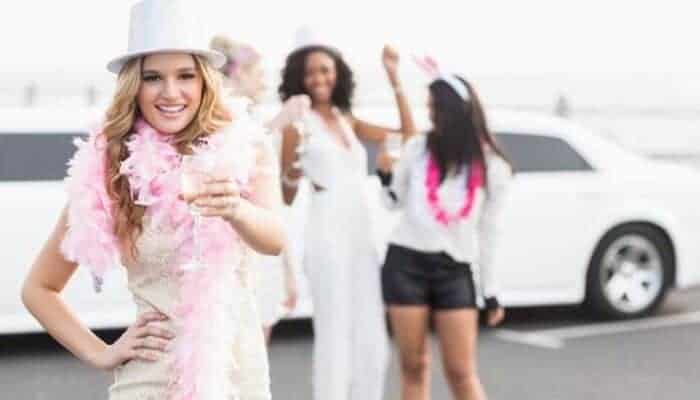 your guide to hiring the right limousine for prom night