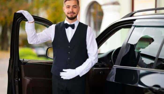 the art of hiring the perfect limo for special occasions