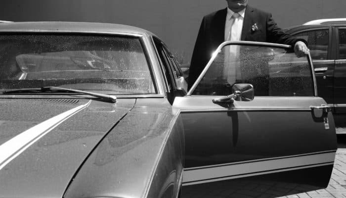 stretching the norm: how stretch limos differ from traditional limos