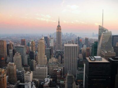 exploring new york's iconic views: framing the cityscape from our lincoln limo