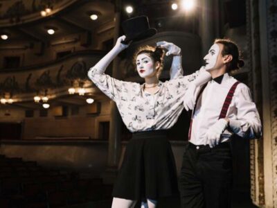 what are the must see broadway shows in new york?