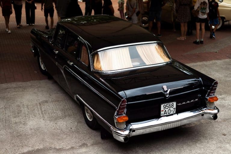 choosing the perfect executive limousine: nyc's vehicle options explained