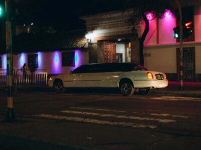 essential questions to ask when booking a limo service