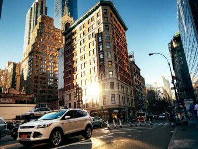 executive nyc limousine taxis: expert luggage assistance for clients