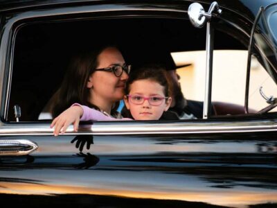 6 benefits of hiring an airport limousine service