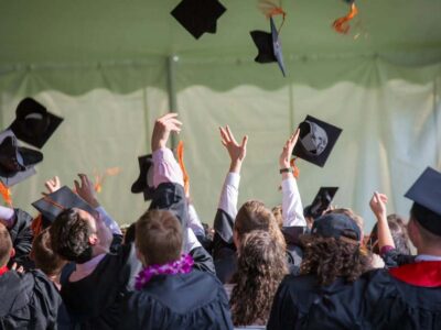 safe and stylish limousine services for high school graduations
