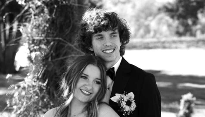 why its still a great idea to book a prom limo new york