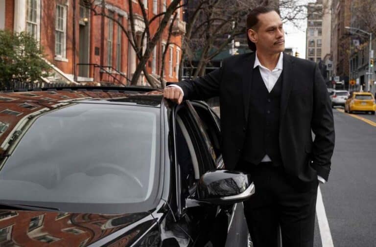 curbside service for seamless nyc travel with bubz limos