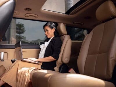 efficient limousine shuttle service: luxury transportation for all occasions