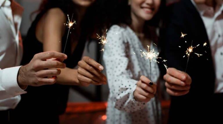 making a grand entrance: limousine hire for special celebrations in nyc
