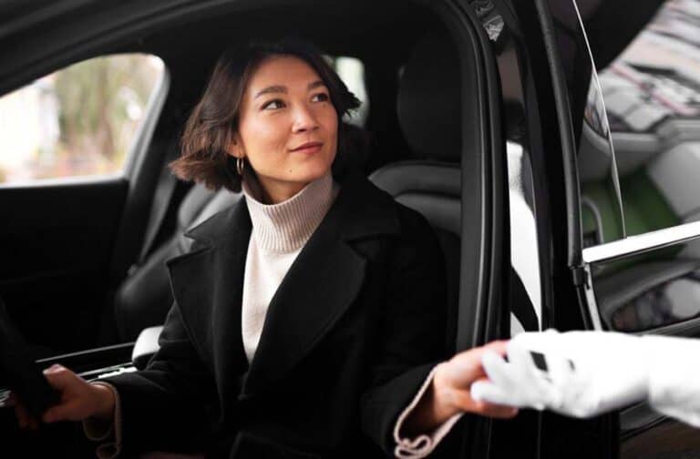 revolutionizing limousine services: embracing tech advancements for seamless experiences