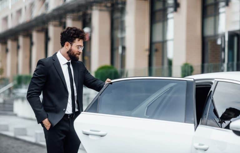 premier luxury limo service in nyc for an exclusive experience