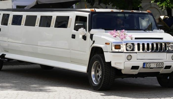 from weddings to corporate events: how limousine services elevate your experience
