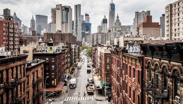 ride in style: exploring the best luxury car services in new york city